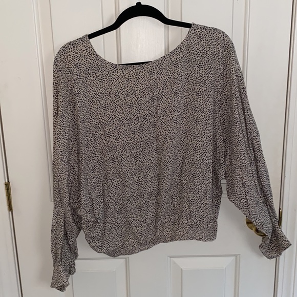 American Eagle Women’s Top - Picture 2 of 7